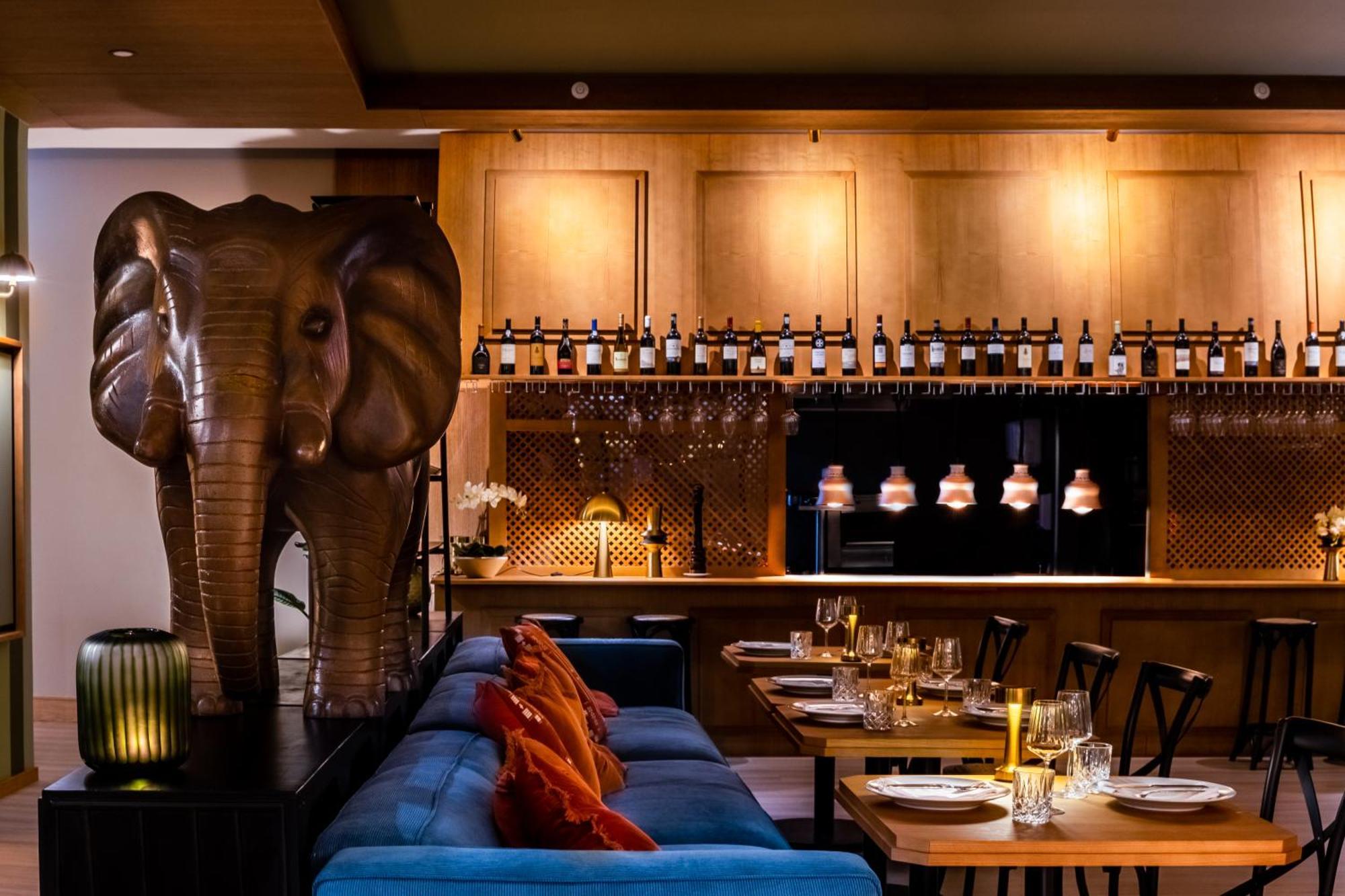 فندق Wyndham Grand Algarve كينتا دو لاغو المظهر الخارجي الصورة The Elephant Bar